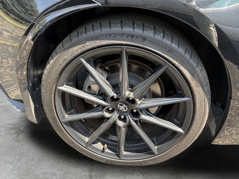 Used 2023 Toyota GR86 Premium RWD image 7