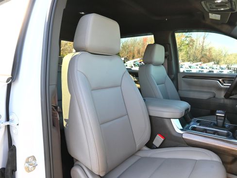 Used 2025 Chevrolet Silverado 1500 RST w/ RST All Star Premium Package image 8