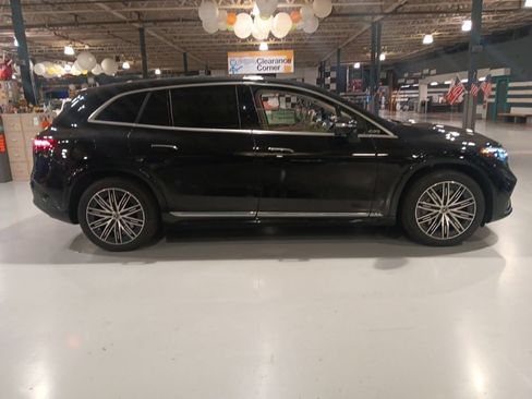 Used 2023 Mercedes-Benz EQS 450+ 4MATIC SUV image 5