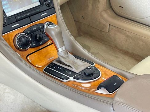 Used 2006 Mercedes-Benz SL 500 image 28