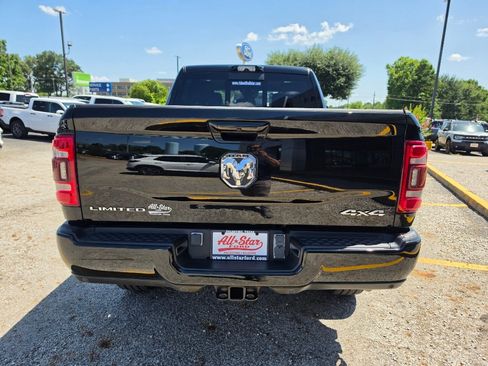Used 2024 RAM 2500 Limited AWD/4WD image 6