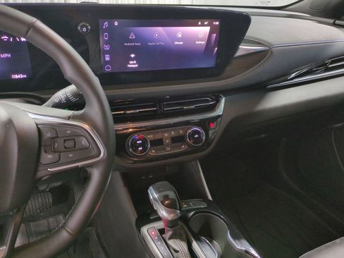 Used 2024 Buick Envista Sport Touring w/ Convenience I Package image 27