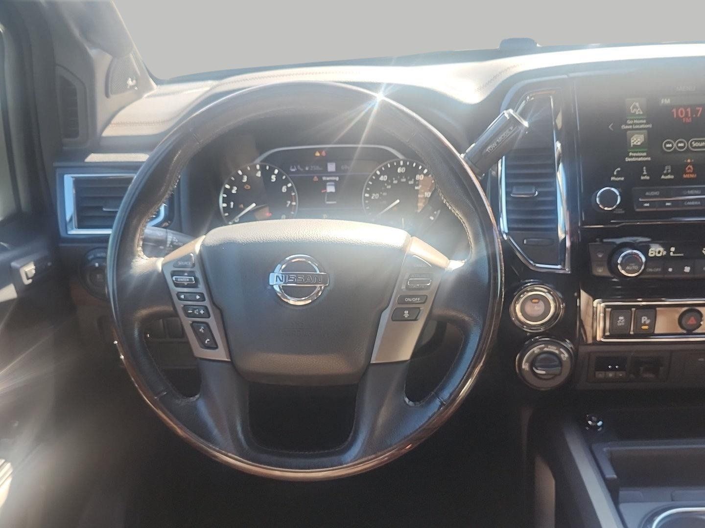 Used 2021 Nissan Titan Platinum Reserve w/ Moonroof Package AWD/4WD image 17