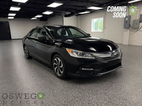 Used 2017 Honda Accord EX-L image 1