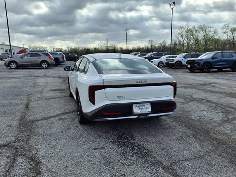 Used 2025 Kia K4 EX FWD image 23