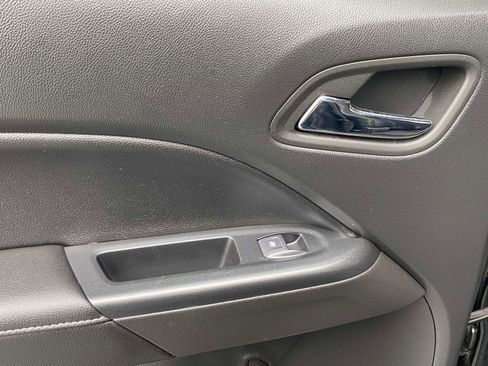 Used 2022 GMC Canyon Elevation w/ Elevation Premium Package image 14