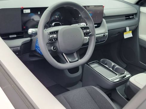 New 2026 Hyundai Ioniq 5 SE RWD image 5