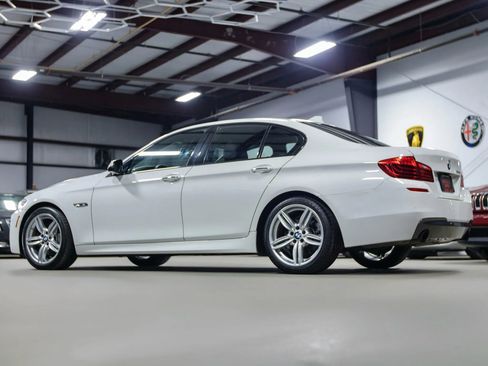 Used 2016 BMW 535i xDrive 535i xDrive Sedan 4D image 19