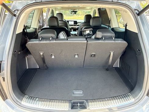 Used 2024 Kia Telluride SX Prestige w/ Towing Package image 12