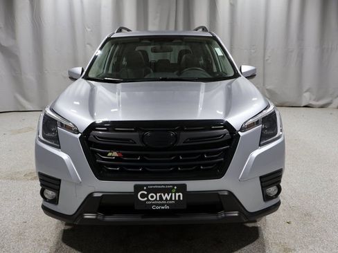 Used 2023 Subaru Forester Limited image 7