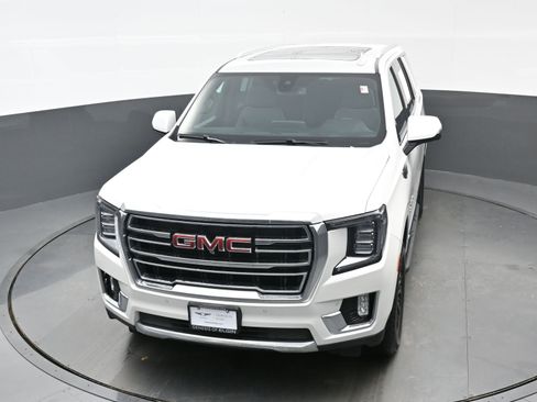 Used 2021 GMC Yukon SLT w/ SLT Premium Package image 42