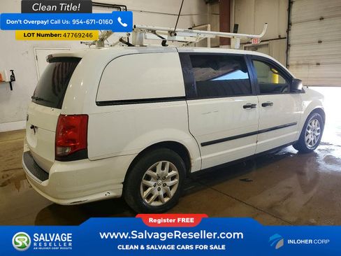 Used 2014 RAM C/V Tradesman FWD image 4