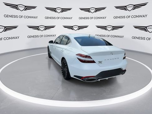 Used 2025 Genesis G70 2.5T RWD image 6