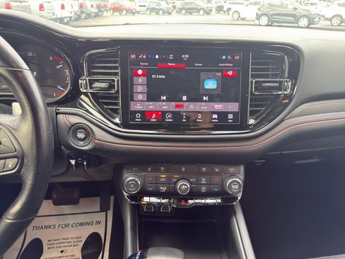 Used 2024 Dodge Durango GT AWD/4WD image 17