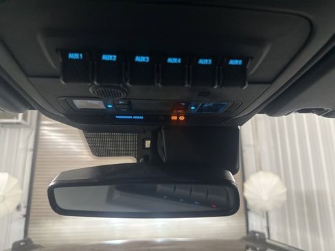 Used 2024 Ford Bronco Black Diamond image 22