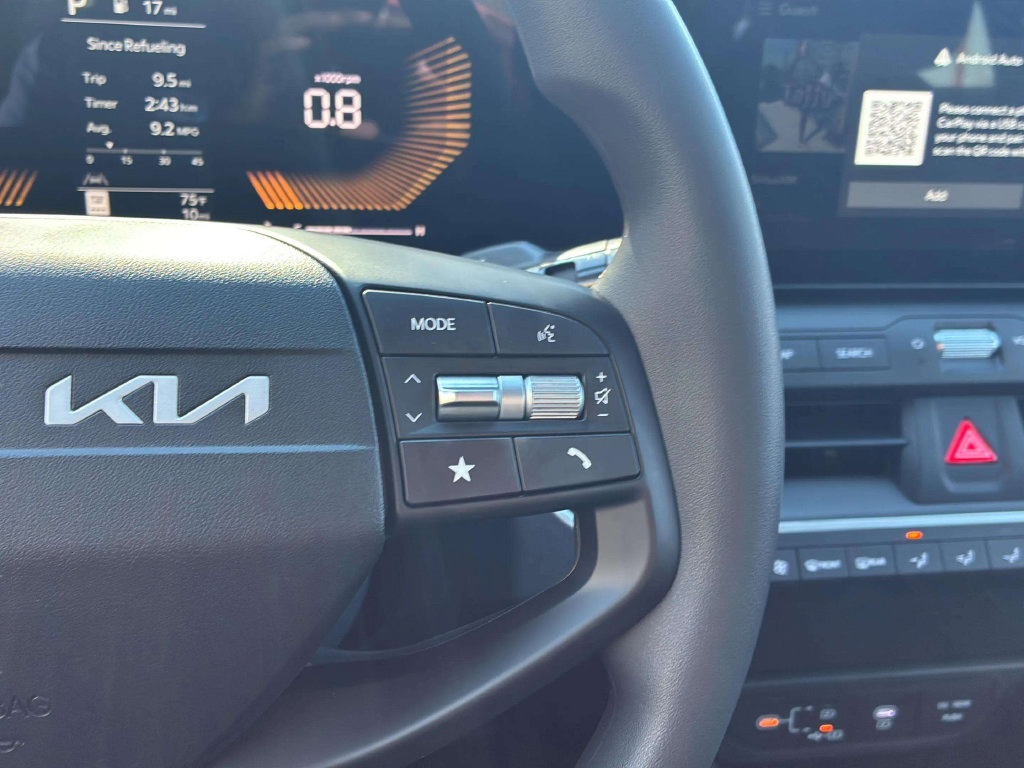 Used 2026 Kia K4 FWD image 29