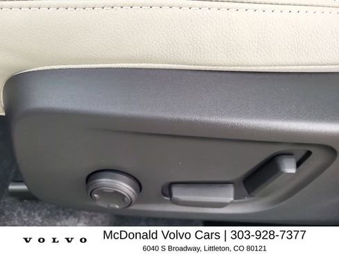 New 2026 Volvo XC40 B5 Ultra w/ Climate Package AWD/4WD image 12