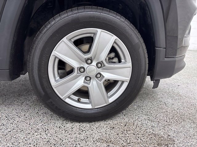 Used 2022 Jeep Compass Latitude AWD/4WD image 5