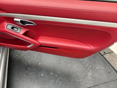 Certified 2022 Porsche 718 Boxster RWD image 14
