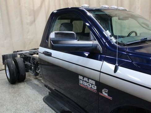 Used 2016 RAM 3500 SLT w/ Quick Order Package 29G SLT image 14