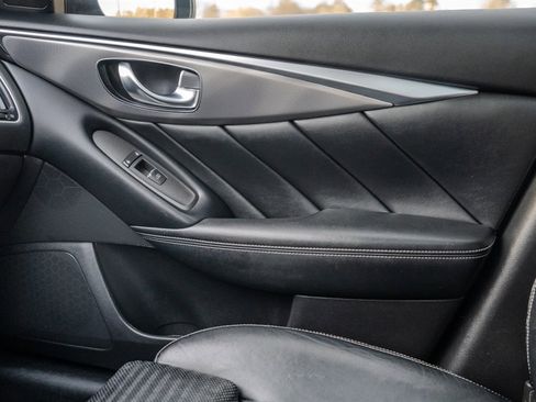 Used 2018 INFINITI Q50 Sport image 22