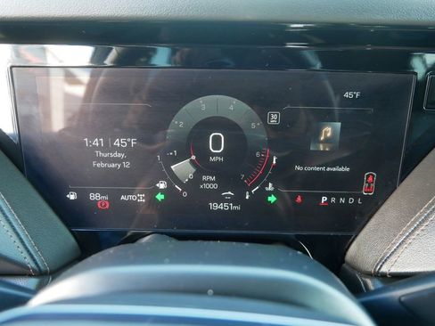 Certified 2025 GMC Yukon XL AT4 w/ AT4 Premium Package image 28