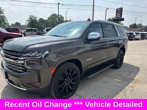 Used 2021 Chevrolet Tahoe Premier w/ Premium Package AWD/4WD image 4
