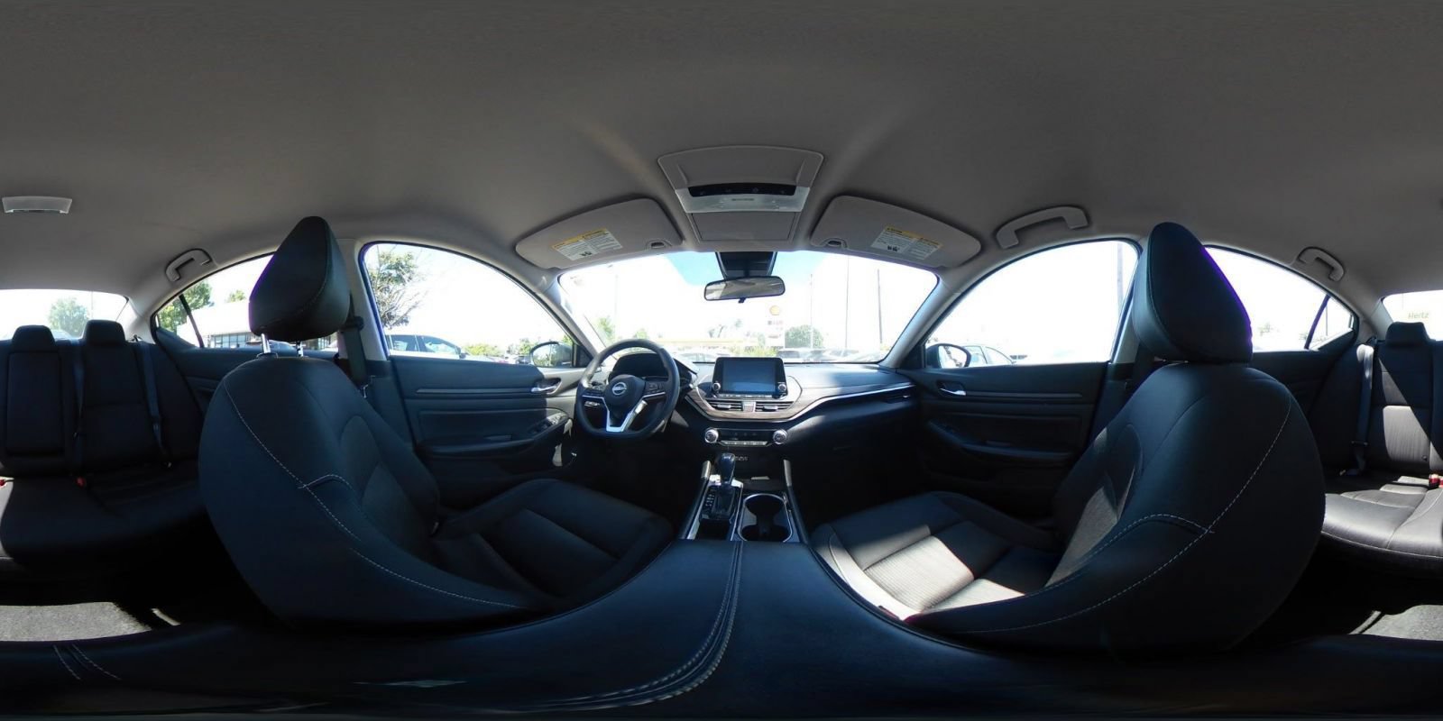 Used 2025 Nissan Altima 2.5 SV FWD image 41