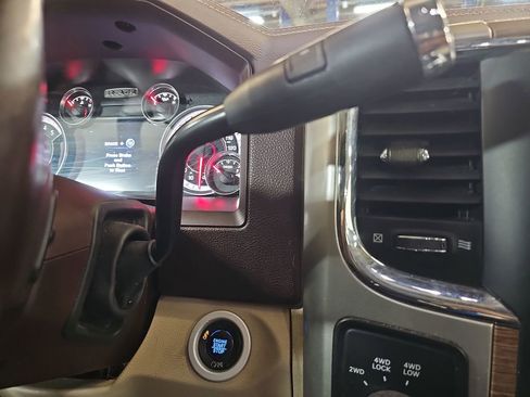 Used 2017 RAM 2500 Laramie w/ Off Road Package image 25