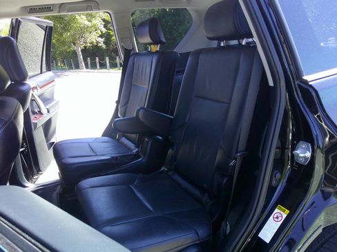 Used 2018 Lexus GX 460 Premium AWD/4WD image 38