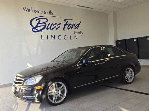 Used 2014 Mercedes-Benz C 300 4MATIC Sedan image 1