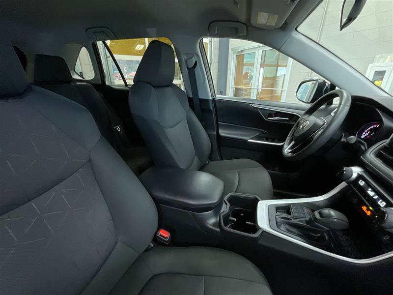Used 2023 Toyota RAV4 XLE w/ XLE Grade Weather Package AWD/4WD image 30