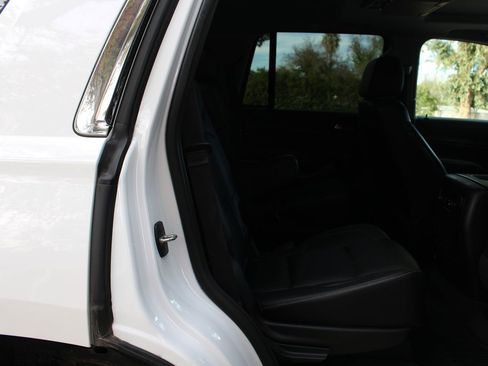 Used 2019 Chevrolet Tahoe Premier image 15