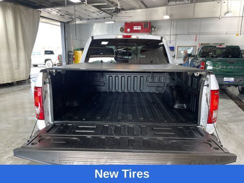 Used 2017 Ford F150 XLT w/ Equipment Group 302A Luxury AWD/4WD image 24