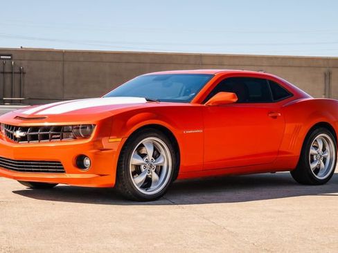 Used 2010 Chevrolet Camaro SS w/ RS Package image 49