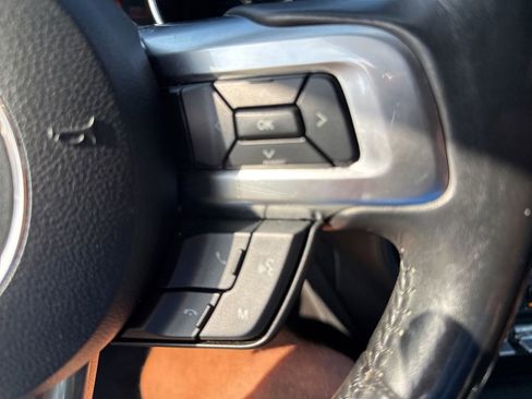 Used 2019 Ford Mustang Premium RWD image 27
