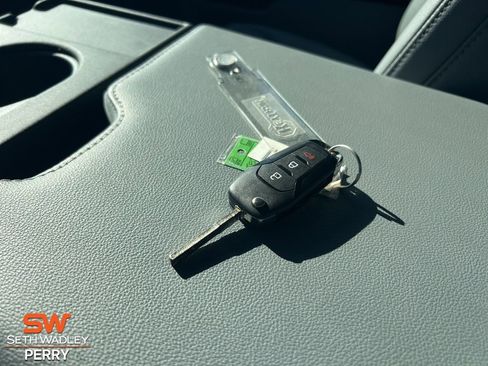 New 2026 Ford F250 XL w/ XL Chrome Package image 24