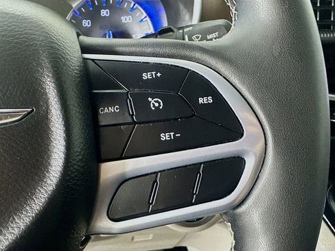 Used 2023 Chrysler Voyager LX FWD image 37