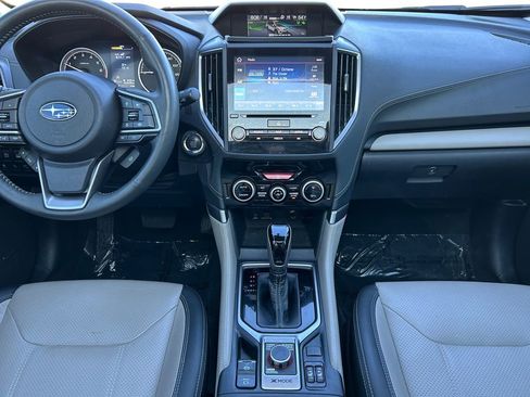 Used 2023 Subaru Forester Limited image 12