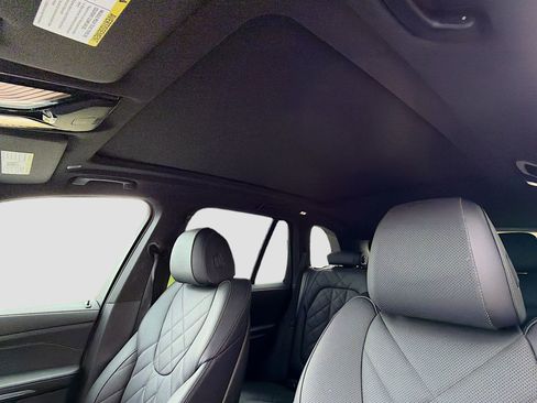 Certified 2025 BMW X5 xDrive50e image 27