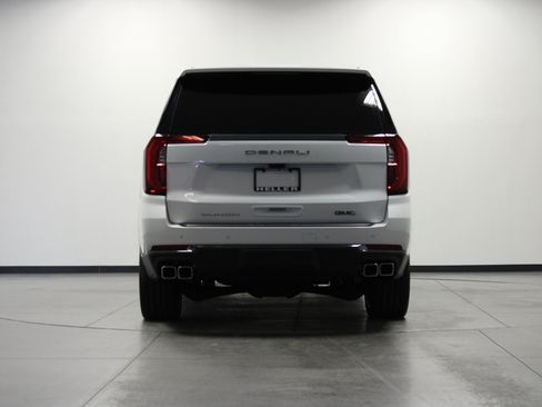 Used 2026 GMC Yukon XL Denali Ultimate AWD/4WD image 5