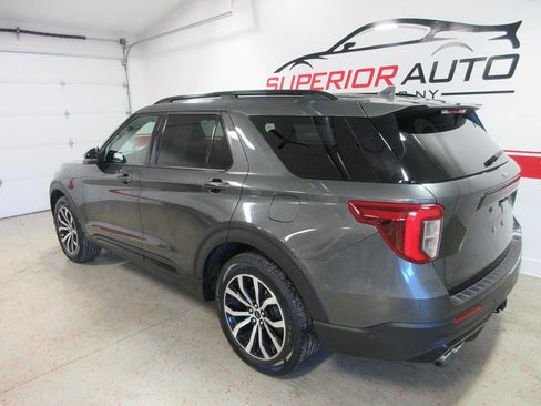 Used 2020 Ford Explorer ST w/ Premium Technology Package image 3