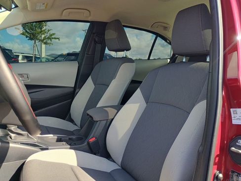 Used 2023 Toyota Corolla LE FWD image 13