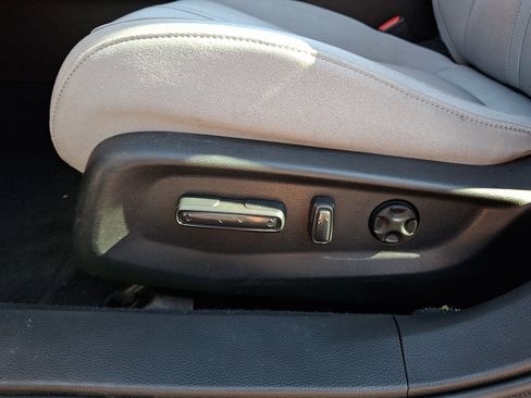 Used 2019 Honda Accord EX image 15