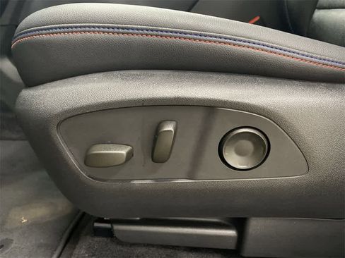 Used 2024 Chevrolet Equinox EV RS image 16