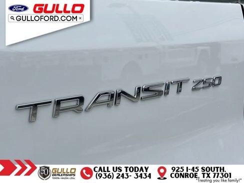 Used 2025 Ford Transit 250 Low Roof w/ Exterior Upgrade Package RWD image 28