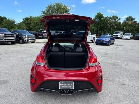 Used 2014 Hyundai Veloster Turbo w/ Turbo Technology Package 04 FWD image 41