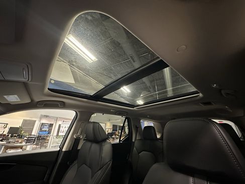 New 2025 Honda Pilot Touring image 18