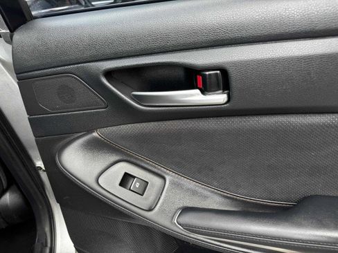 Used 2019 Toyota Avalon XSE image 47