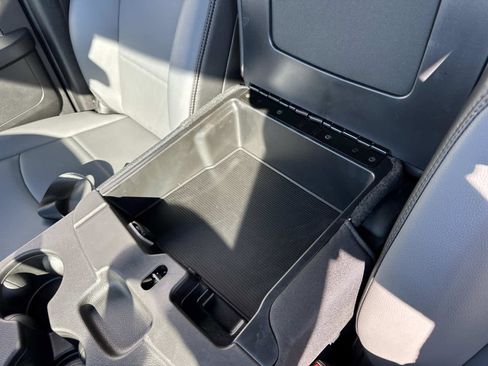 Used 2026 RAM 2500 Tradesman w/ Chrome Appearance Group image 48